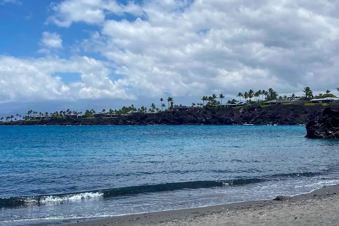 1 Mi To Coast And Shops Waikoloa Beach Getaway! Holiday home