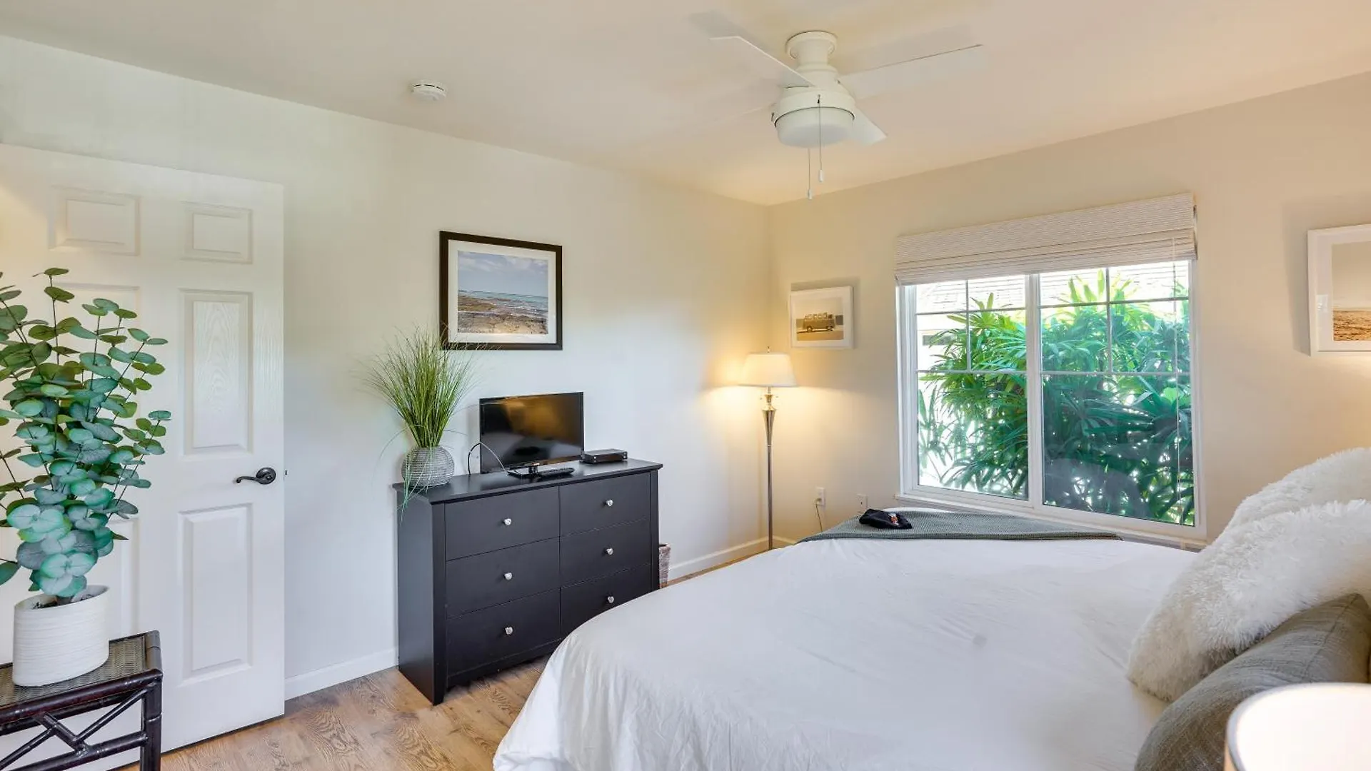 1 Mi To Coast And Shops Waikoloa Beach Getaway! 0*,  United States