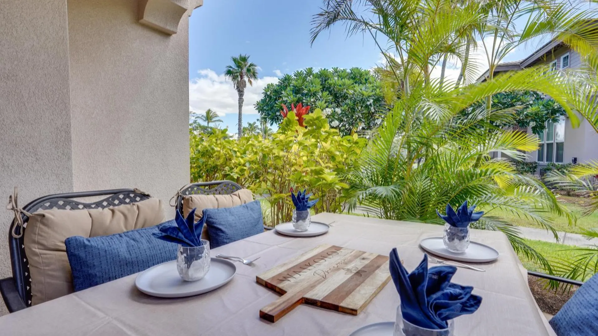 Holiday home 1 Mi To Coast And Shops Waikoloa Beach Getaway!